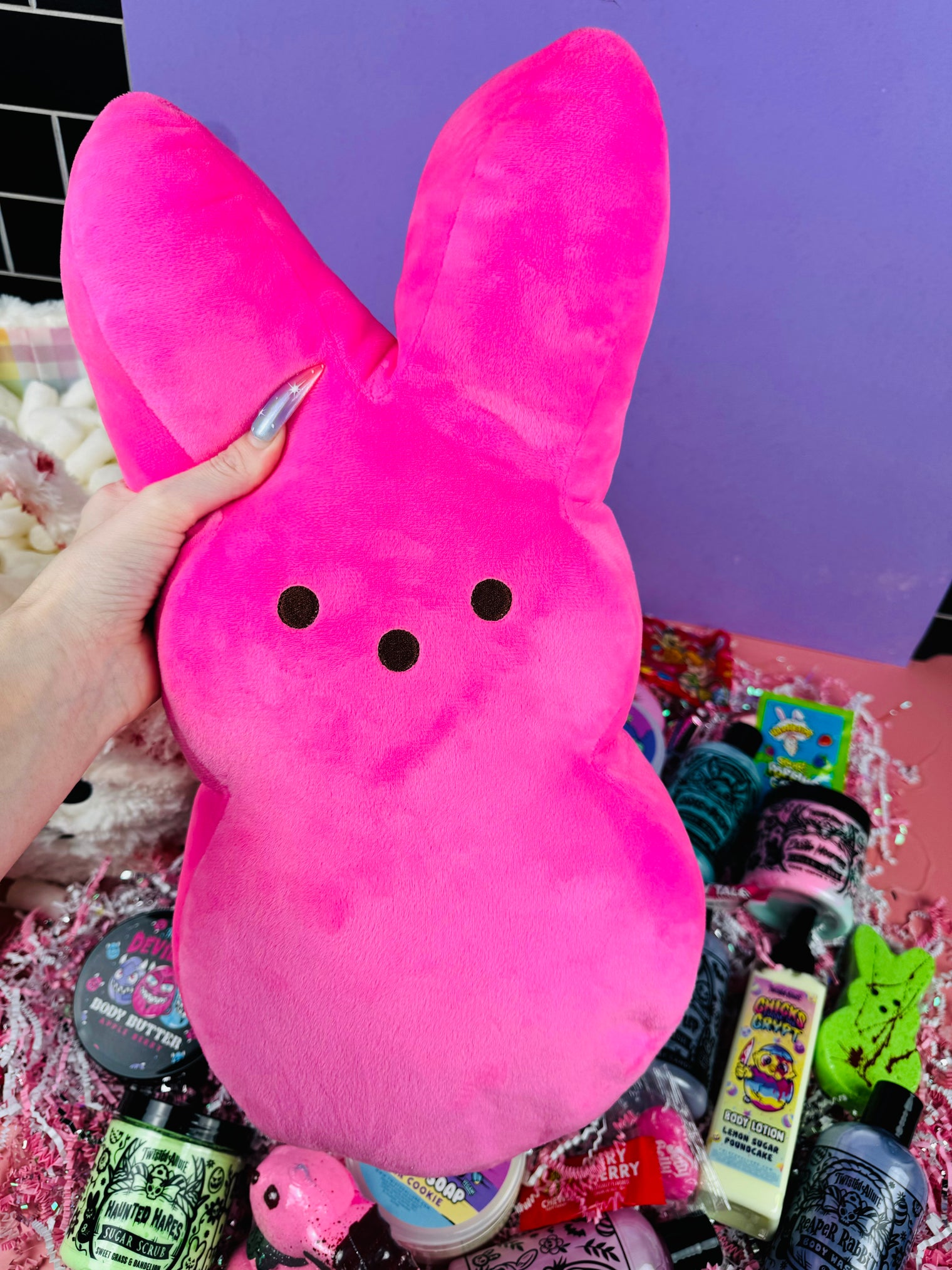 Ultimate bloody bunny basket w peep