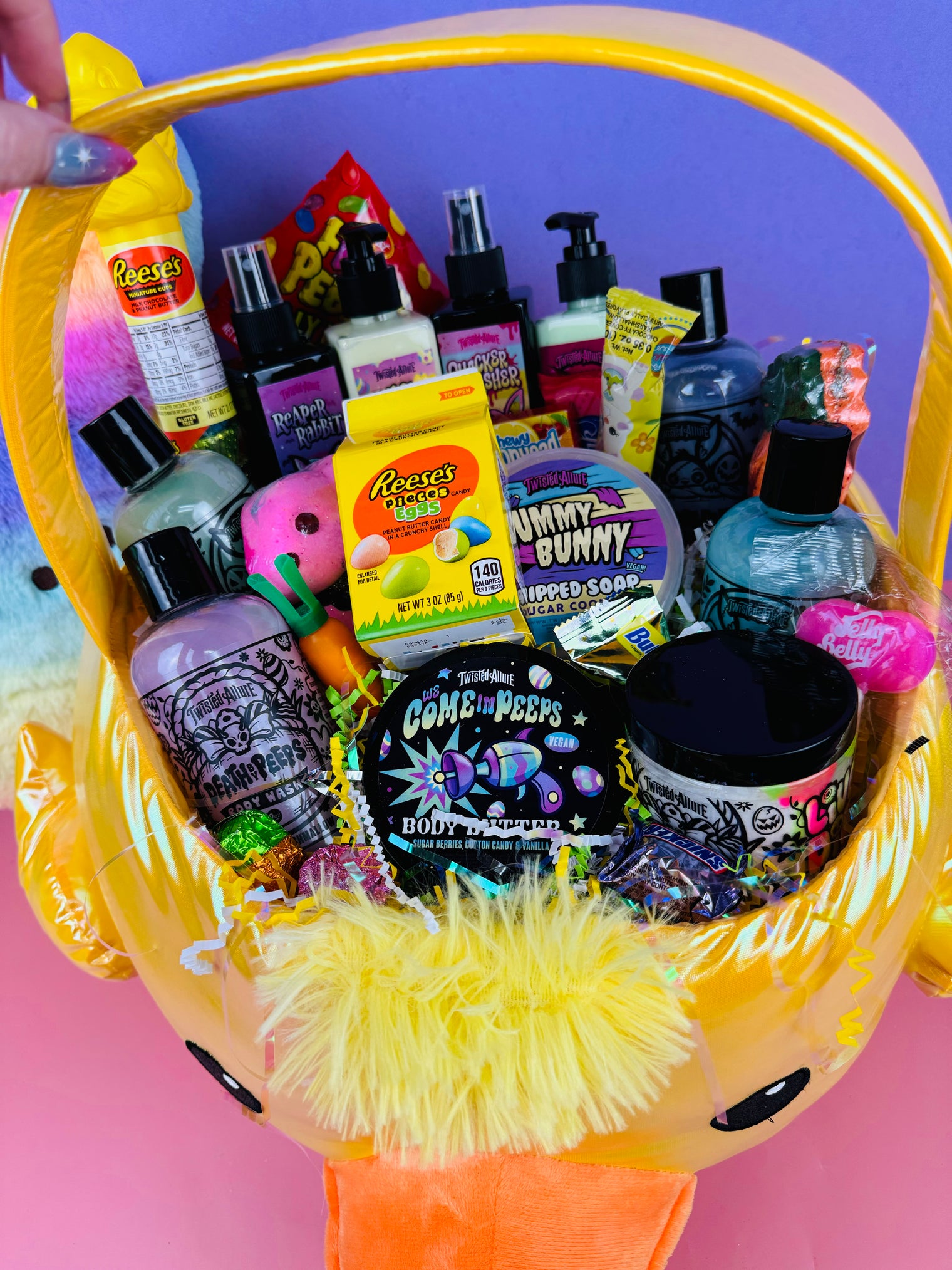 Ultimate Chick basket w peep
