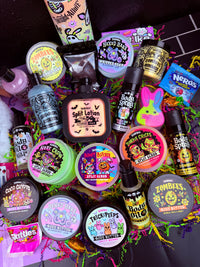 XL Gray/White Bunny Basket