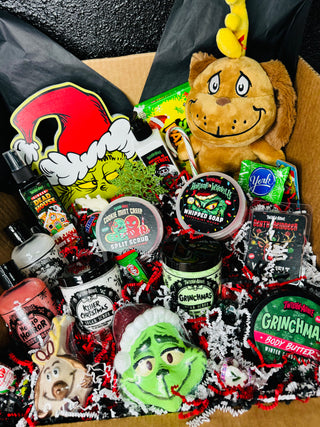 Grinch Plus Plushie Box