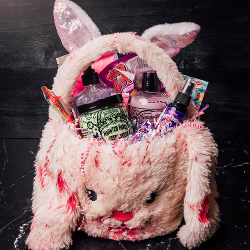 Bloody bunny w/ears basket